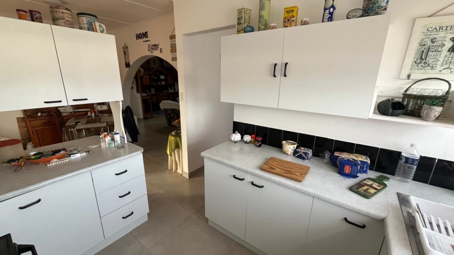 2 Bedroom Property for Sale in Wavecrest Eastern Cape
